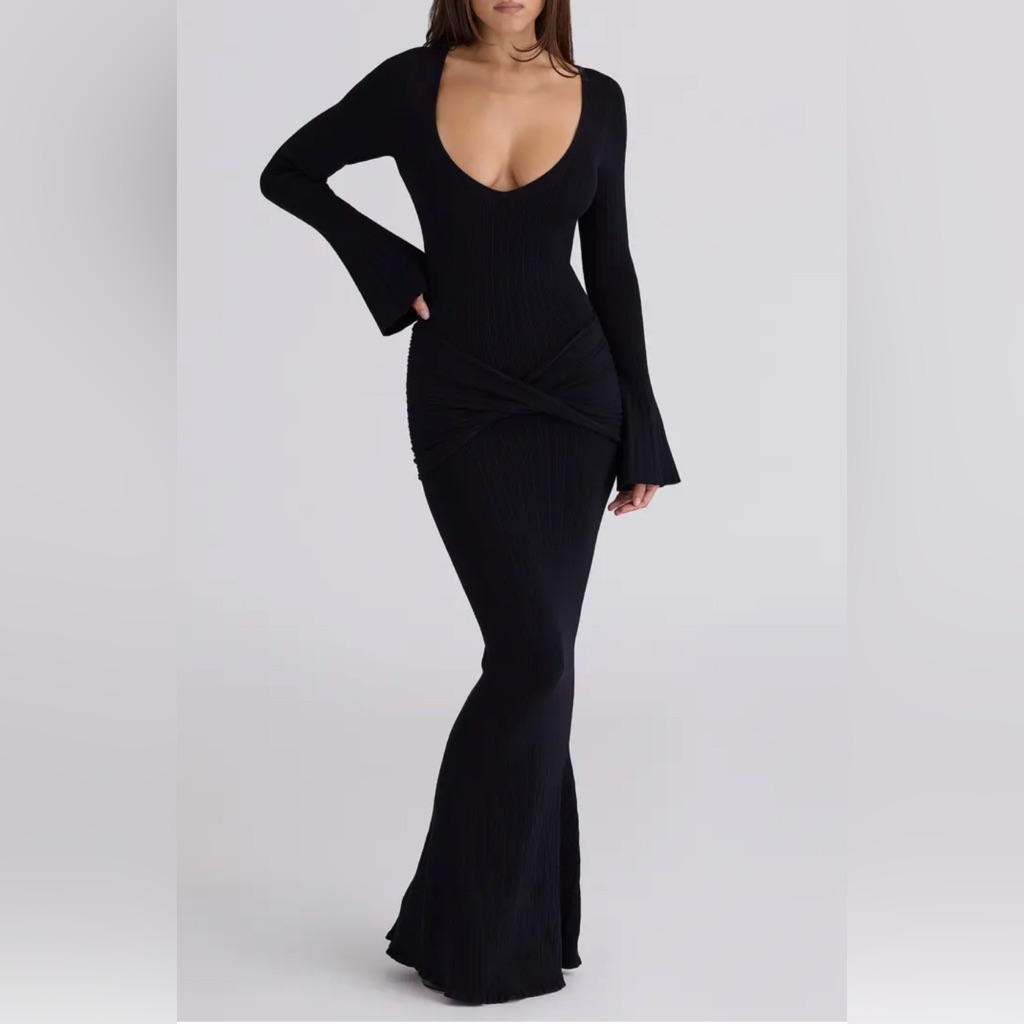 House Of Cb Mila Long Sleeve Rib Maxi Dress Size Medium Nwt